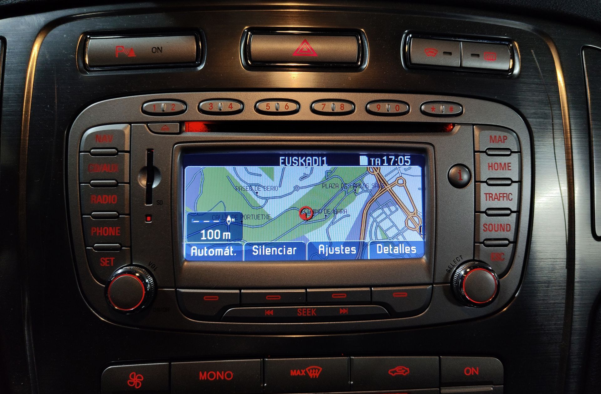 Ford Mondeo 2.0 TDCi Titanium PowerShift - foto 7