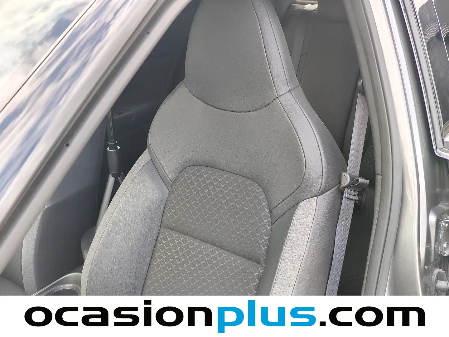 Foto Nissan JUKE Nissan Juke DIG-T N-Connecta 4x2 DCT (114 CV)