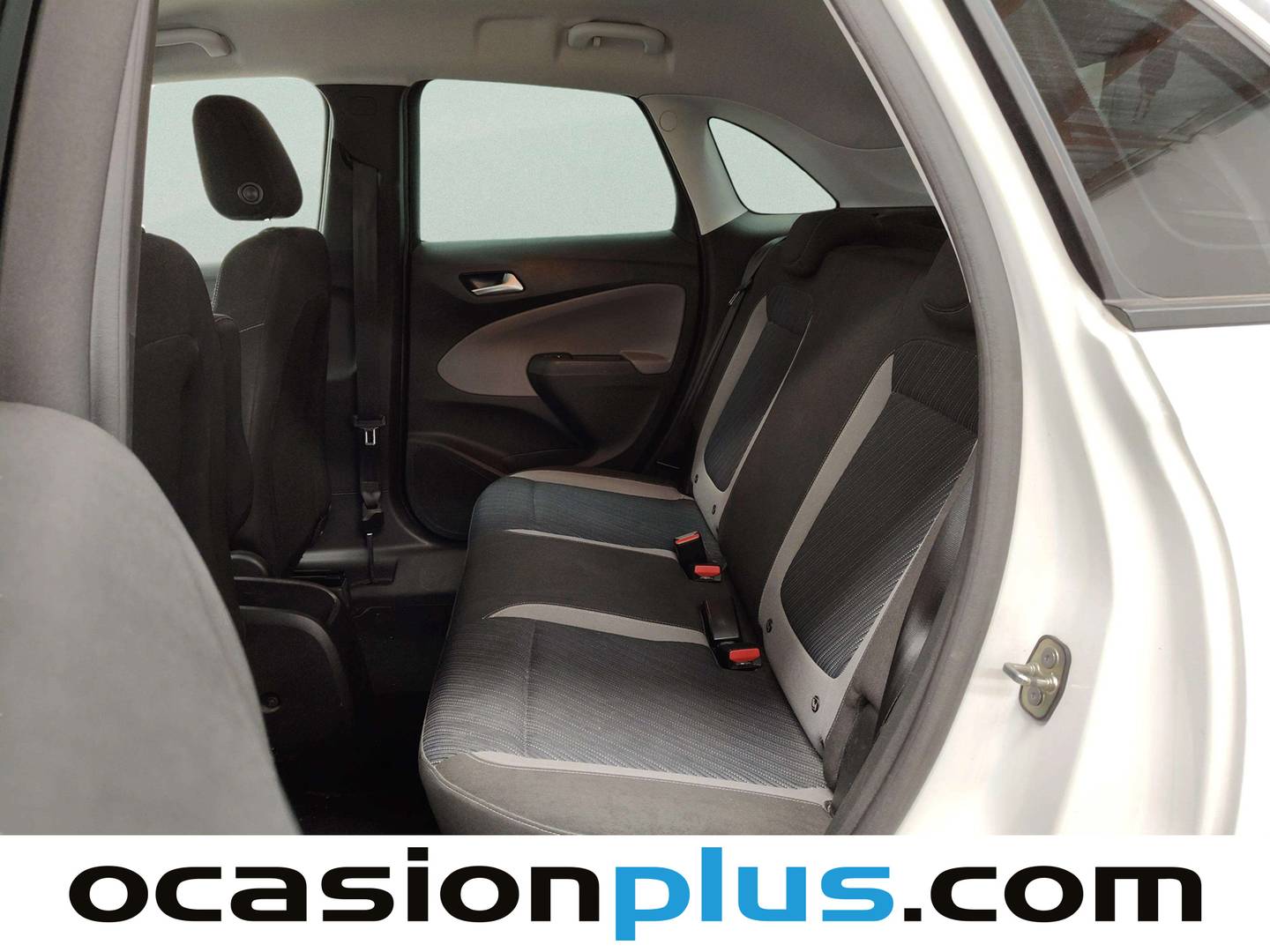 Foto asientos traseros Opel Crossland X Opel Crossland X 1.2 S&S Design Line 120 Aniversario Auto (110 CV)