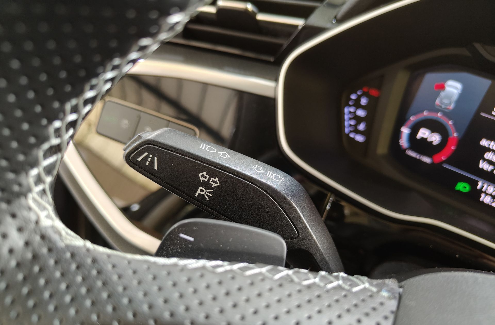 Audi Q3 Advanced 35 TFSI S tronic - foto 27