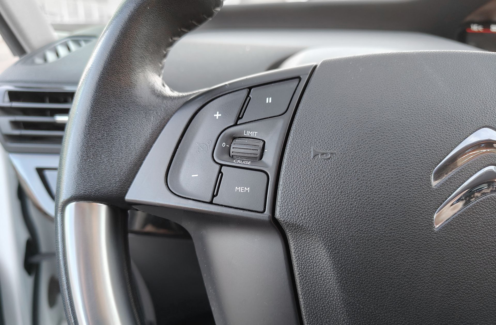 Citroën C4 Picasso BlueHDi 120 Feel - foto 26