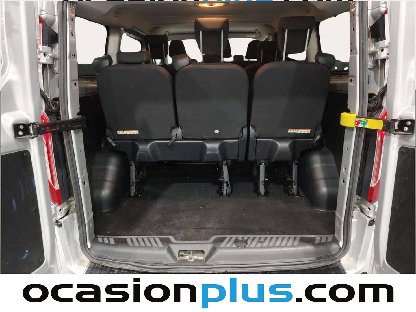 Foto Ford Transit Custom Ford Transit Custom Kombi 2.0 TDCI 320 L1 Trend (130 CV) 9 Plazas