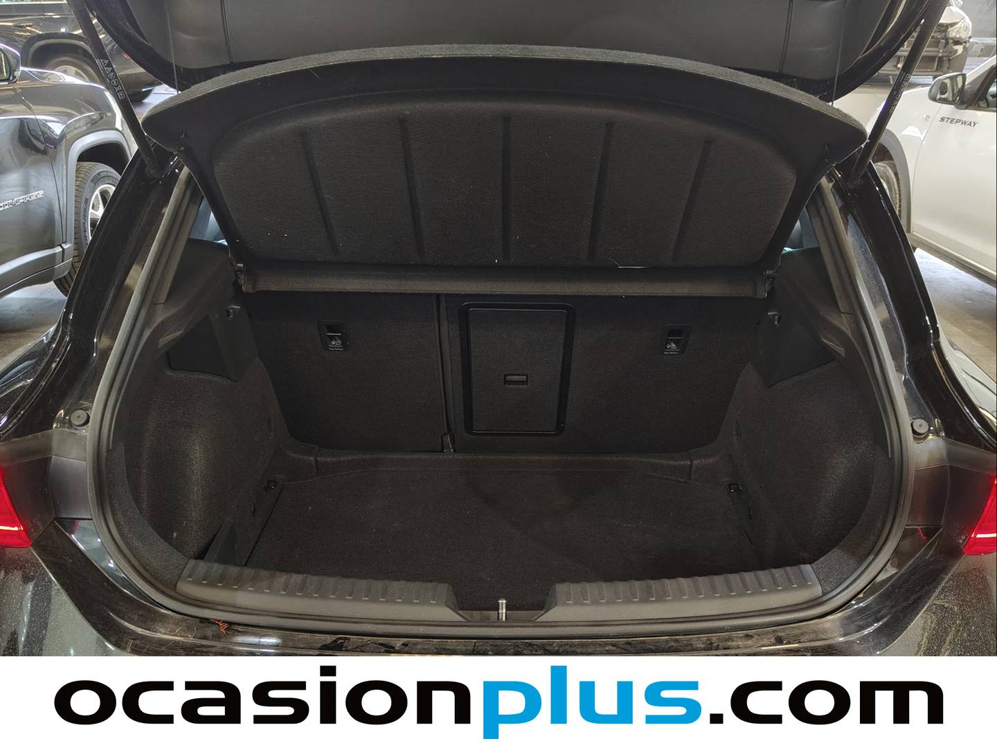 Fotos maletero Cupra León CUPRA León 1.5 eTSI DSG (150 CV)