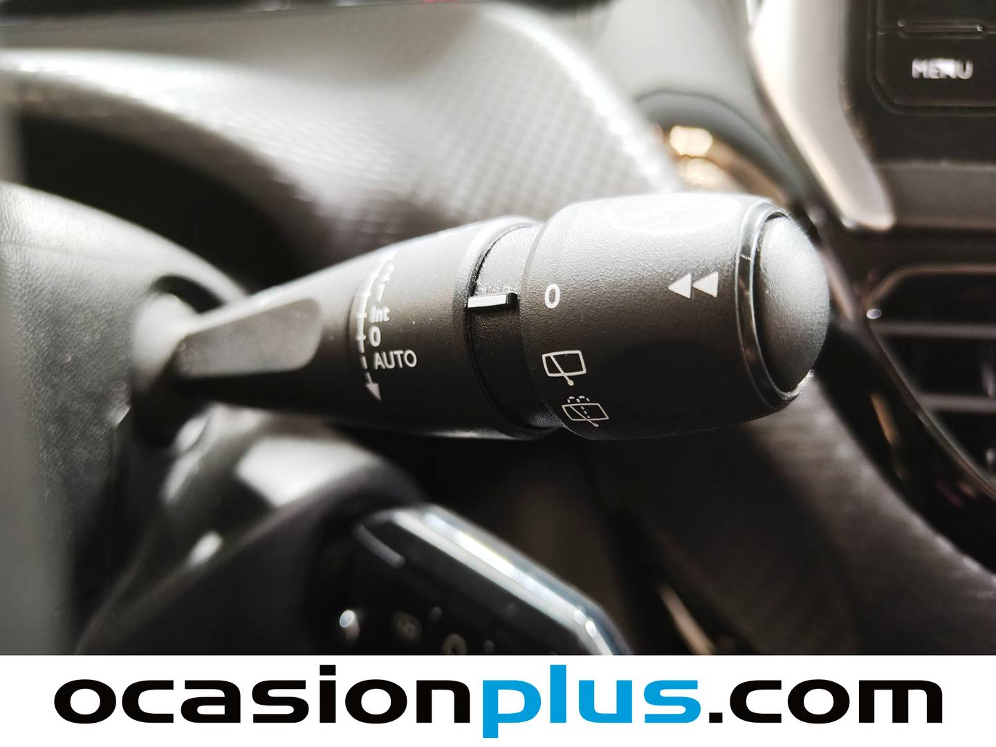 Foto Peugeot 2008 Peugeot 2008 BlueHDi 100 S&S Allure (100 CV)