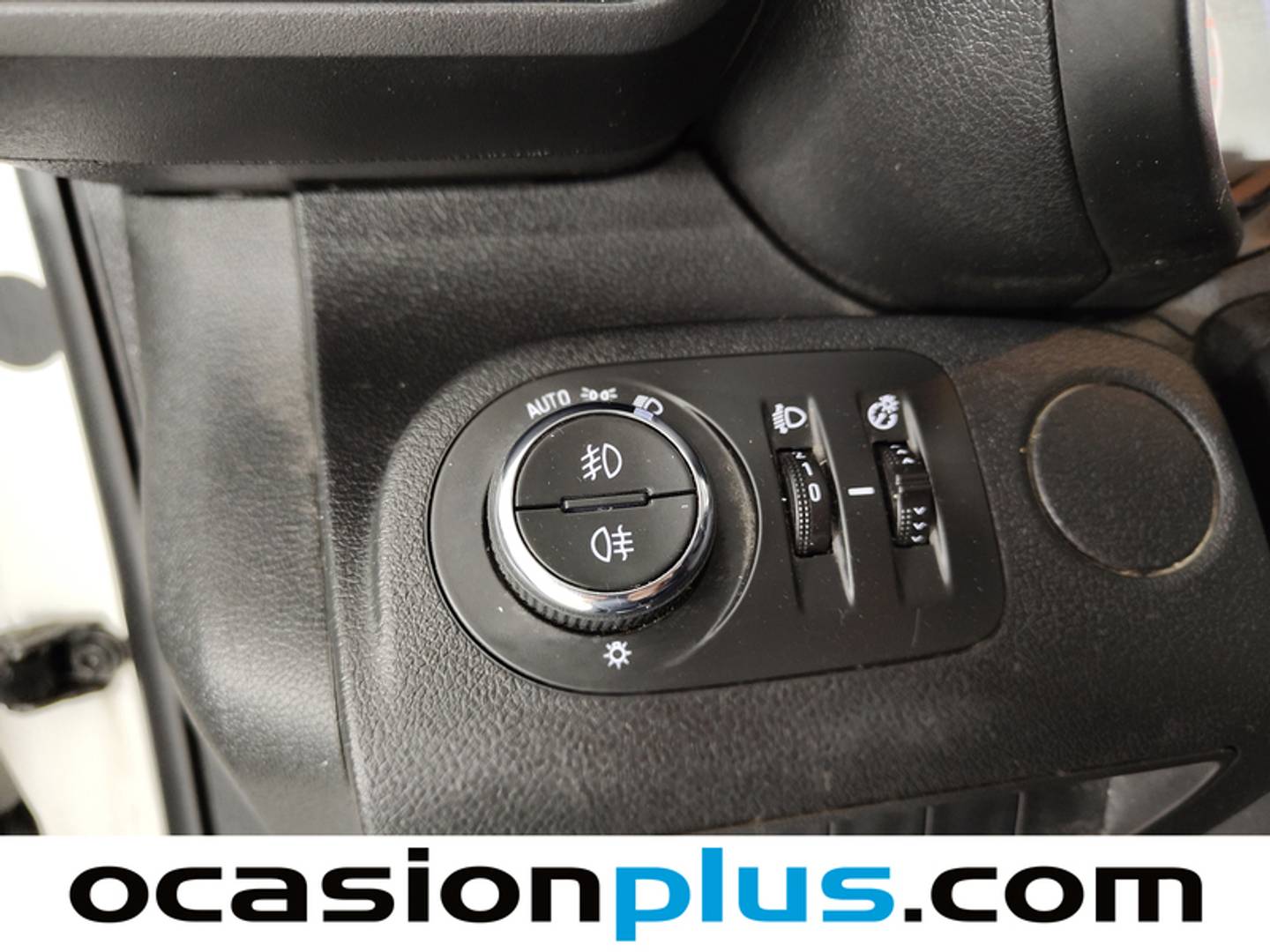 Foto Opel Combo Opel Combo 1.6 TD Select L1H1 (100 CV)