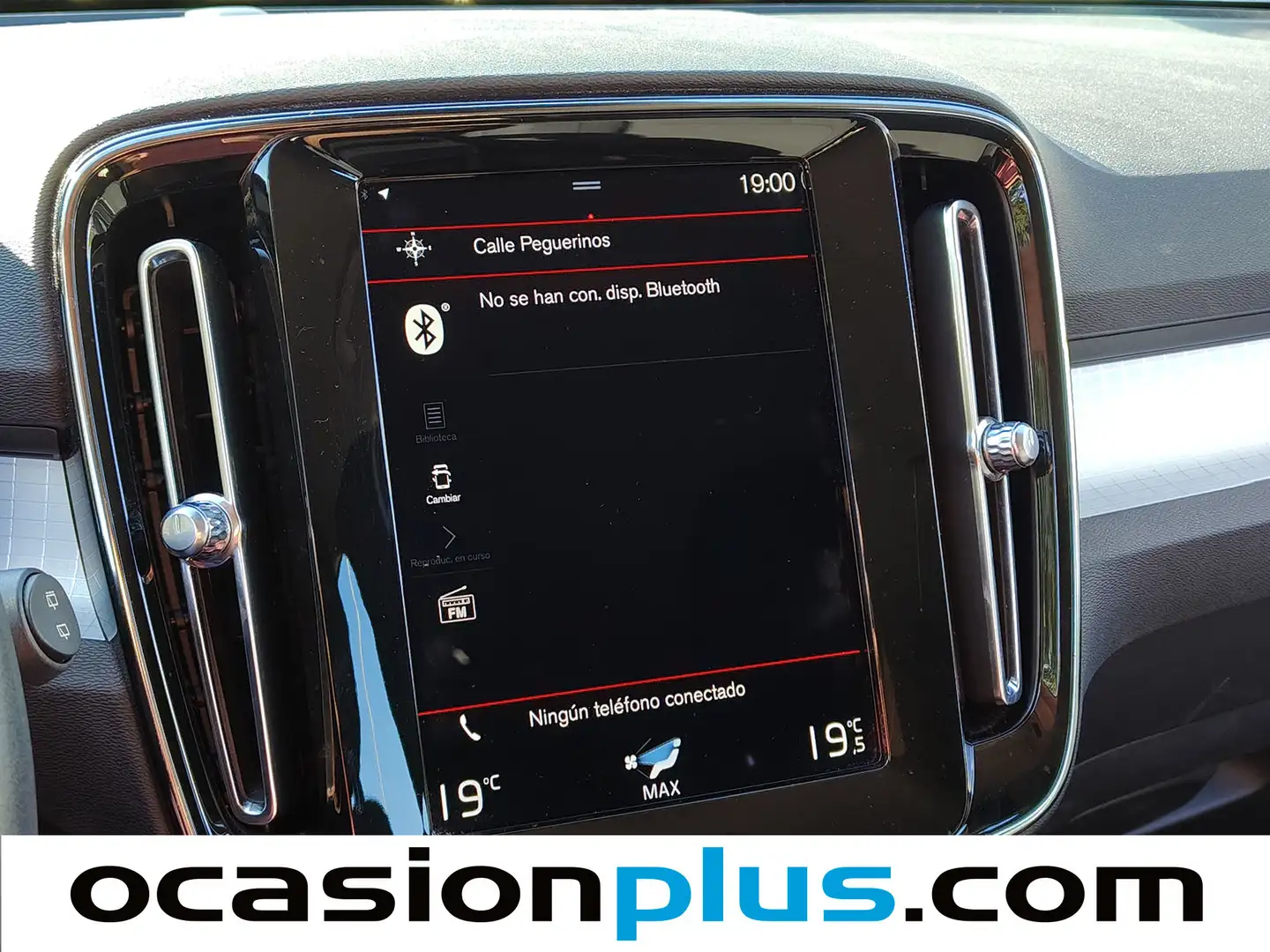 Foto Volvo XC40 Volvo XC40 T3 Momentum Pro Auto (163 CV)