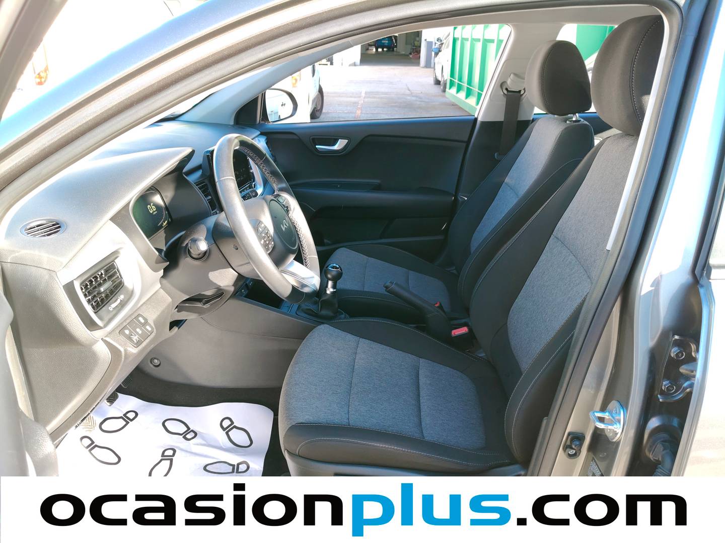 Foto asientos delanteros KIA Stonic Kia Stonic 1.2 DPi Concept (79 CV)