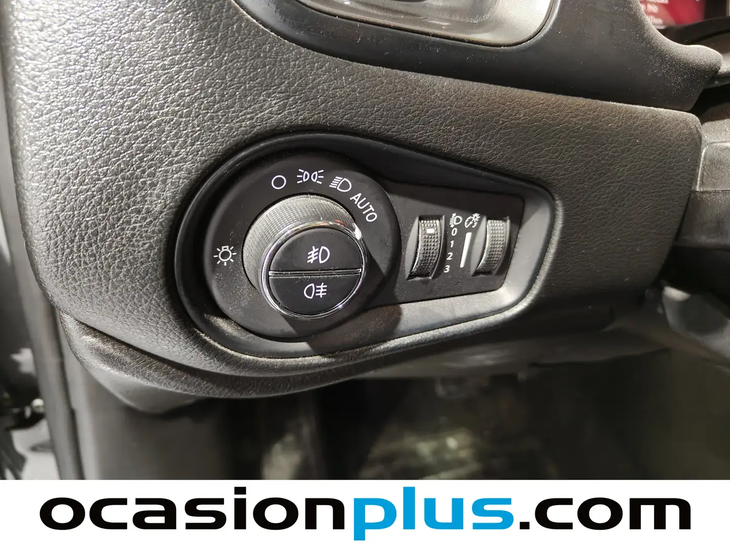 Foto Jeep Renegade Jeep Renegade eHybrid 1.5 Limited ATX (130 CV)