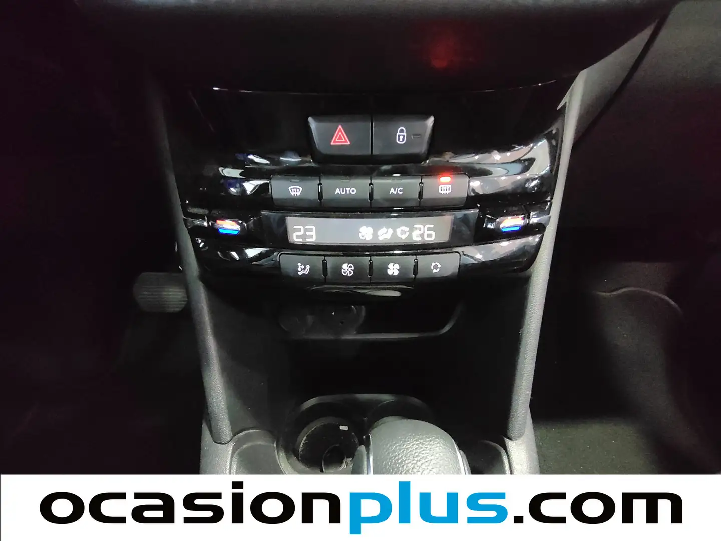 Foto Peugeot 208 Peugeot 208 1.2 PureTech Allure EAT6 (110 CV)