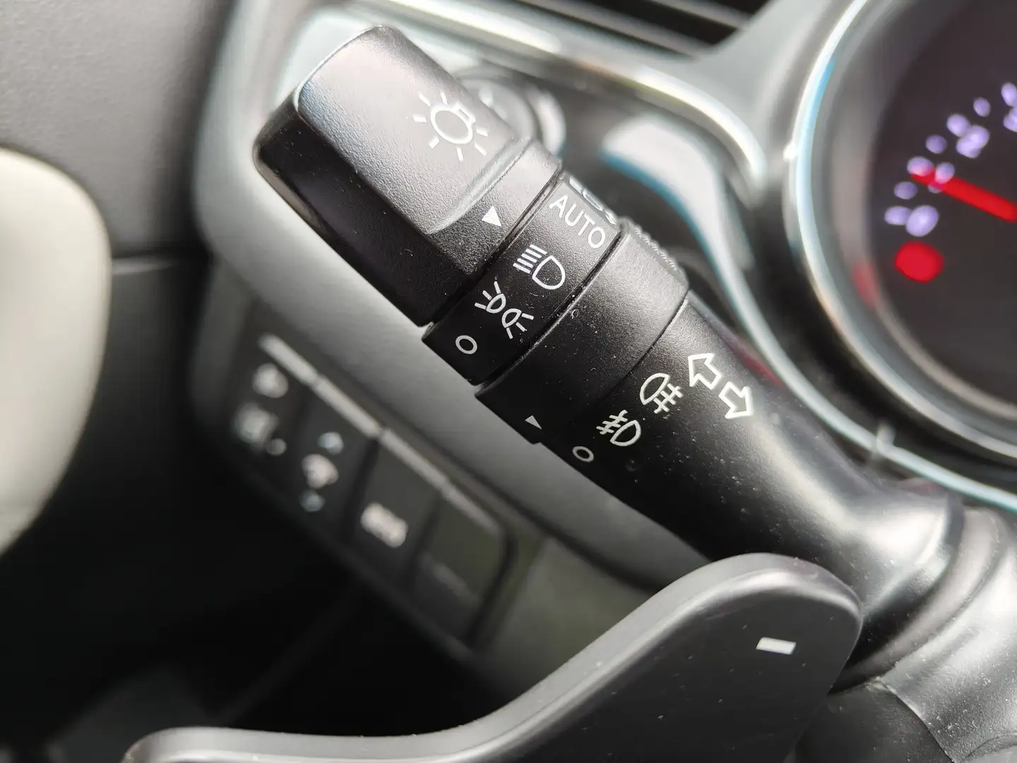 Foto KIA Ceed Kia Ceed 1.6 CRDi VGT Tech DCT (136 CV)