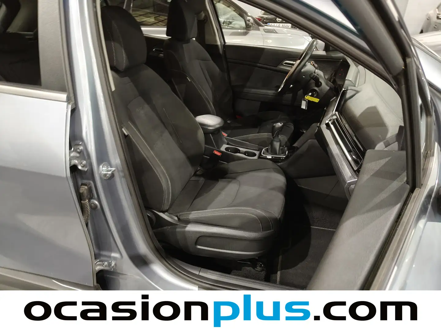 Foto KIA Sportage Kia Sportage 1.6 CRDi MHEV Business 4x2 (136 CV)