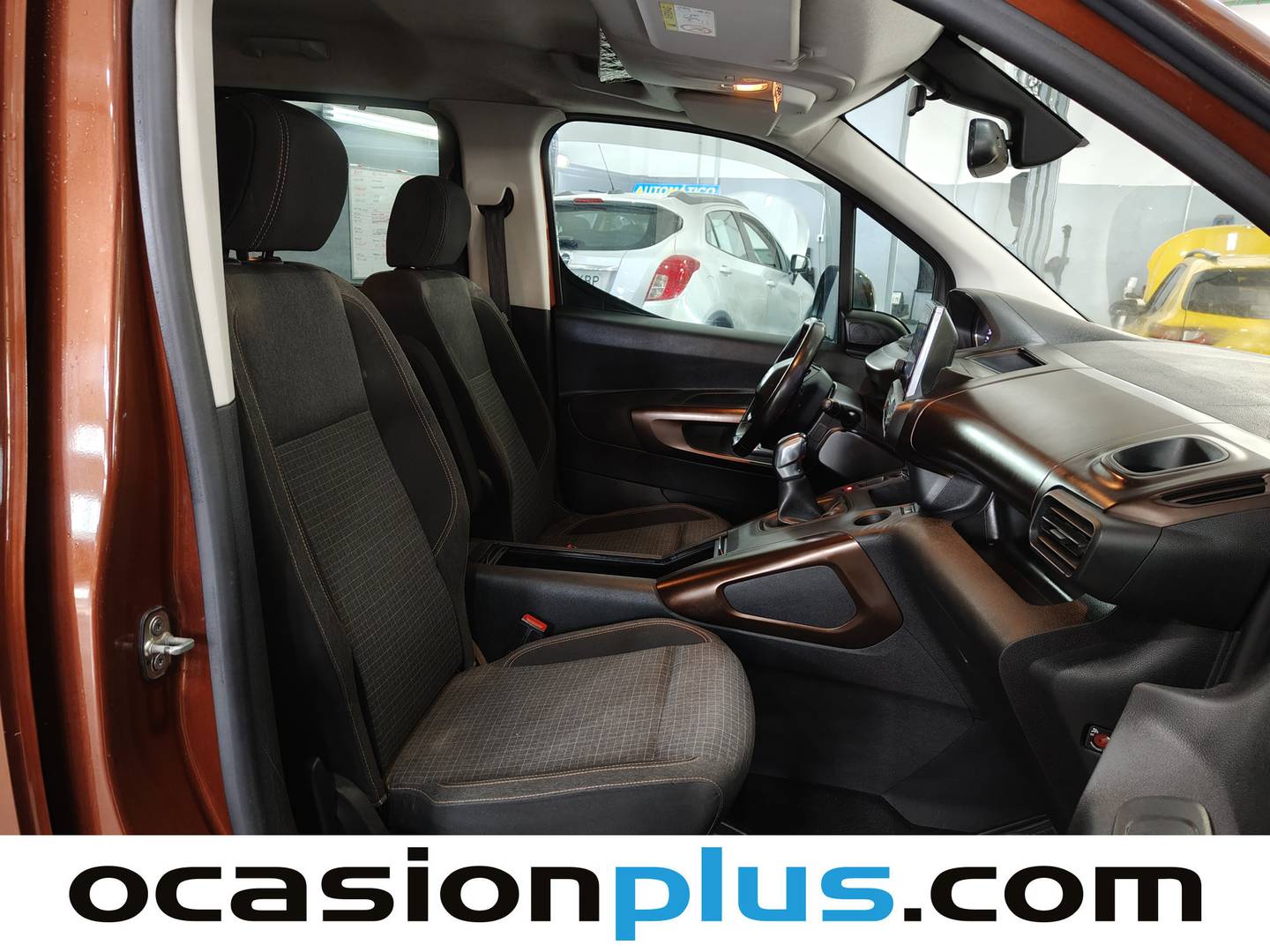 Foto Peugeot Rifter Peugeot Rifter BlueHDi 100 GT Line Standard (100 CV)