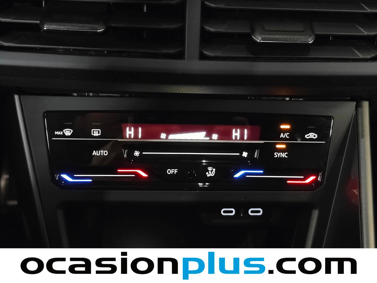 Foto Volkswagen Taigo Volkswagen Taigo R-Line 1.0 TSI (110 CV) DSG