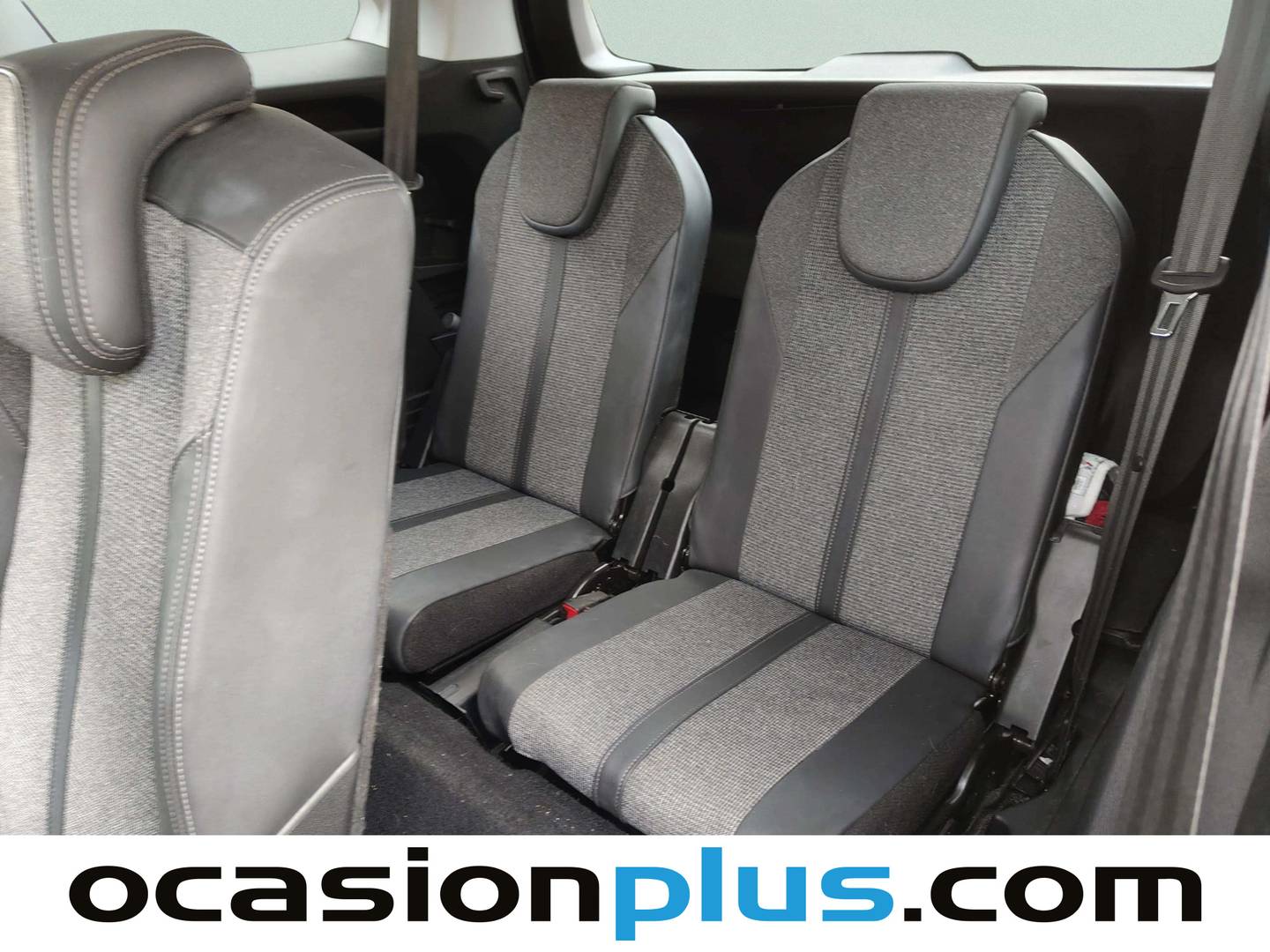 Foto Peugeot 5008 Peugeot 5008 PureTech 130 S&S Allure EAT8 (130 CV) 7 Plazas