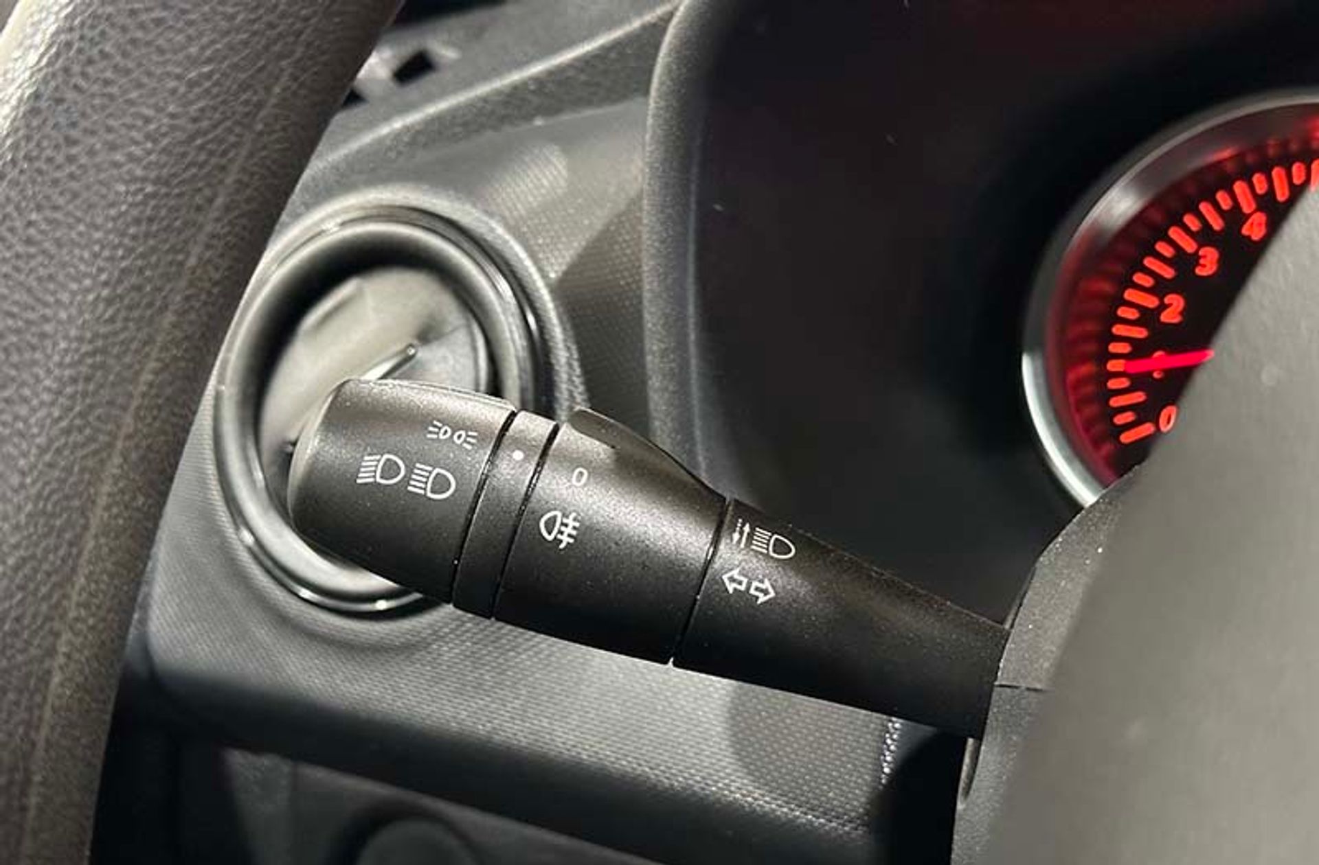 Dacia Logan Ambiance 1.0 - foto 19