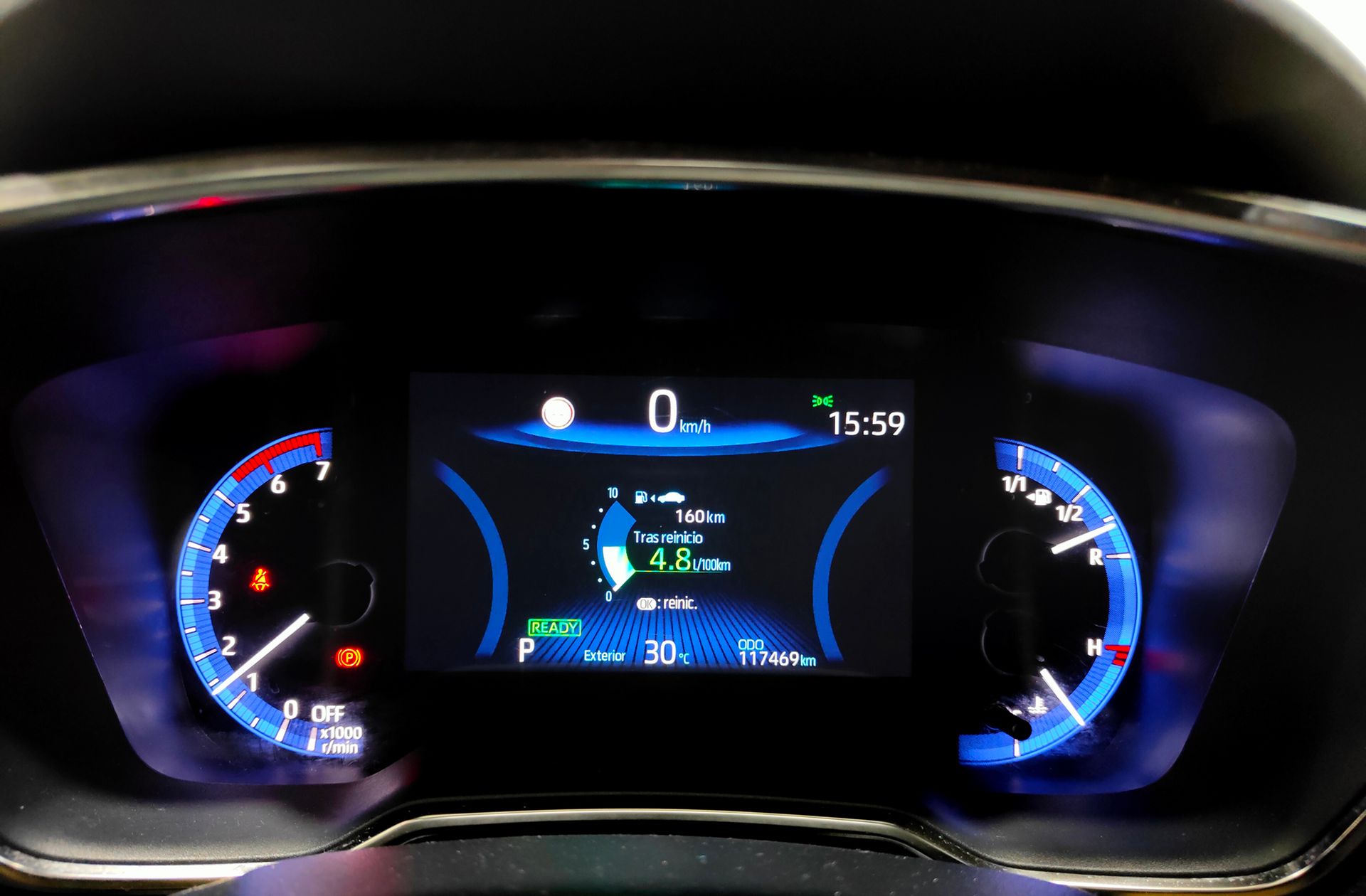 Suzuki Swace 1.8 Hybrid GLE - foto 24