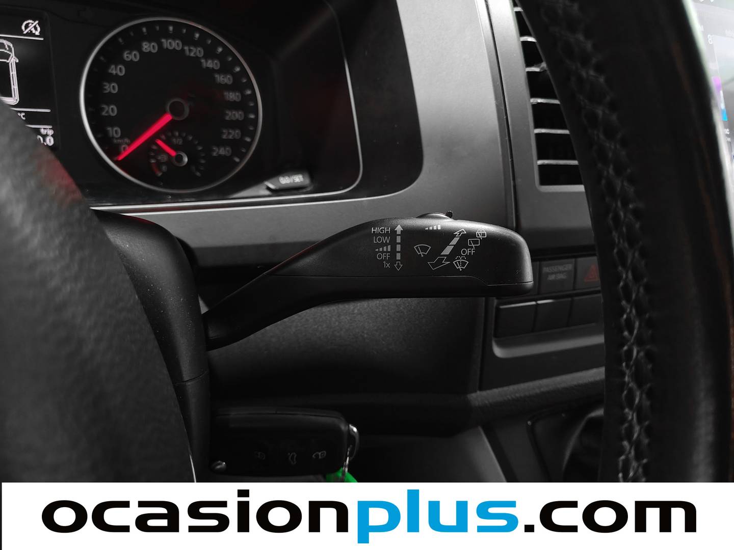 Foto Volkswagen Caravelle Volkswagen Caravelle Trendline Batalla Corta 2.0 TDI BMT (114 CV) 9 Plazas