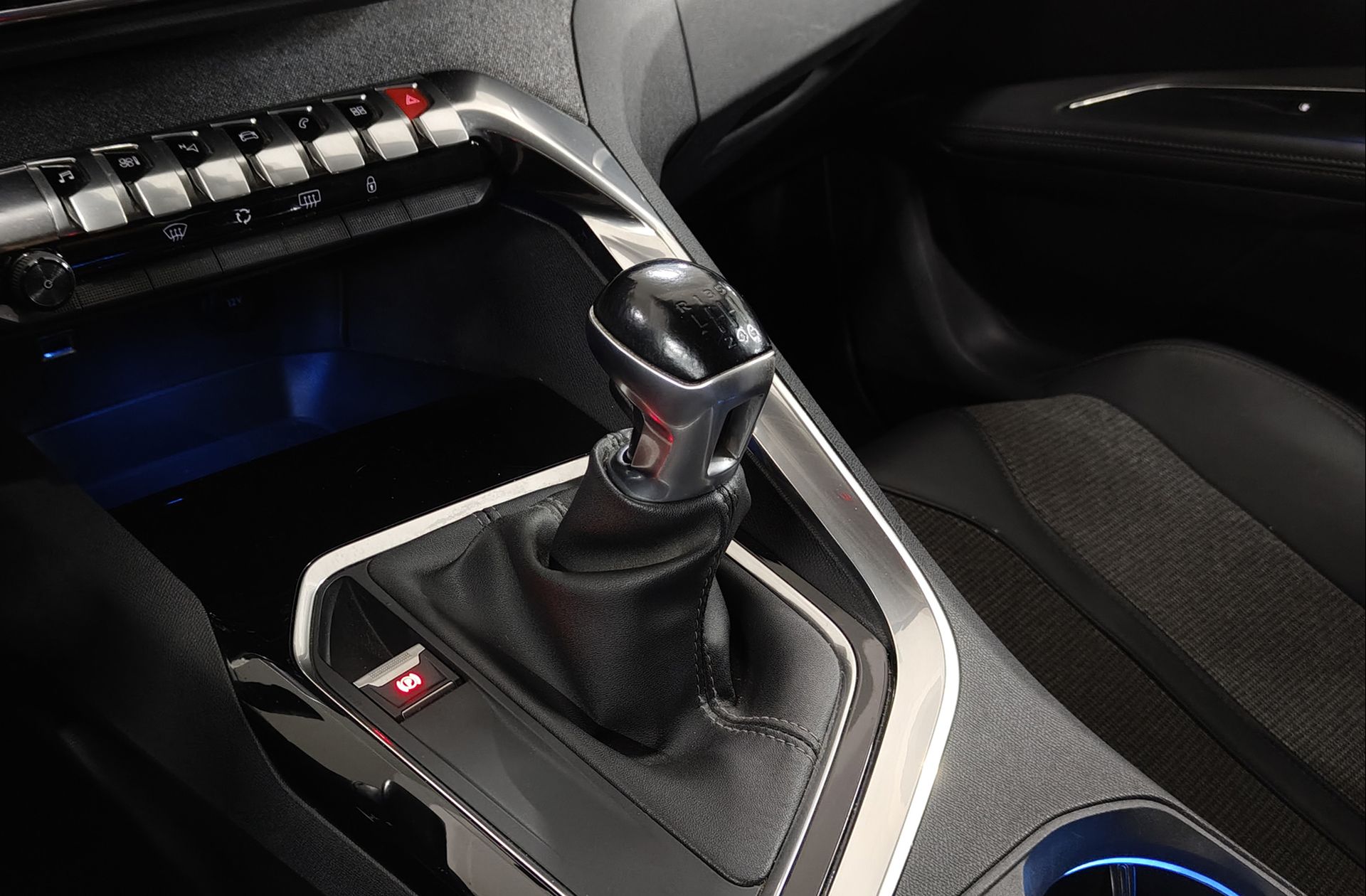 Peugeot 5008 PureTech 130 Allure 7 plazas - foto 5