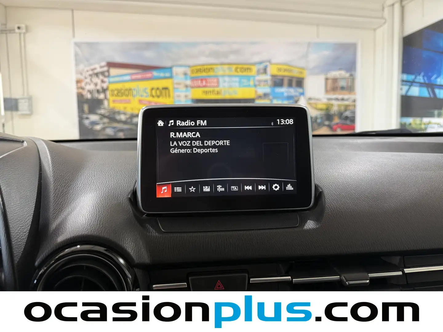 Foto Mazda Mazda2 Mazda Mazda 2 1.5 GE Luxury + Safety (90 CV)