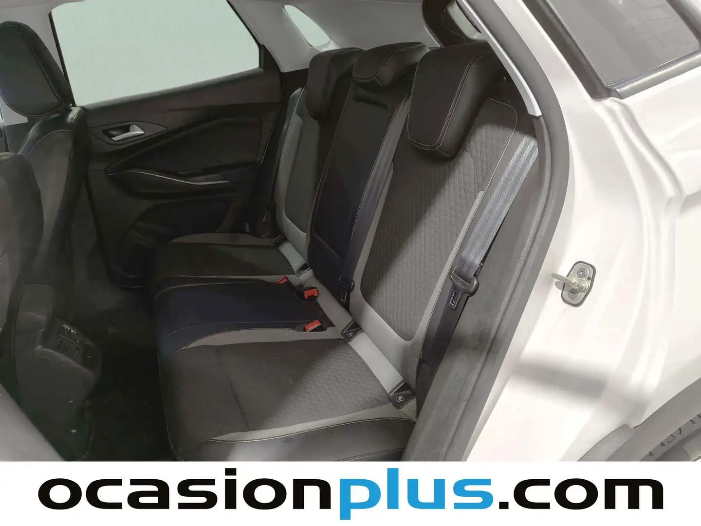 Foto Opel Grandland X Opel Grandland X 1.2 Turbo Ultimate (130 CV)