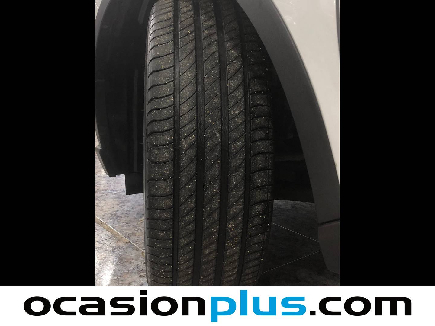 Foto Toyota C-HR Toyota C-HR 180H Advance Luxury (184 CV)