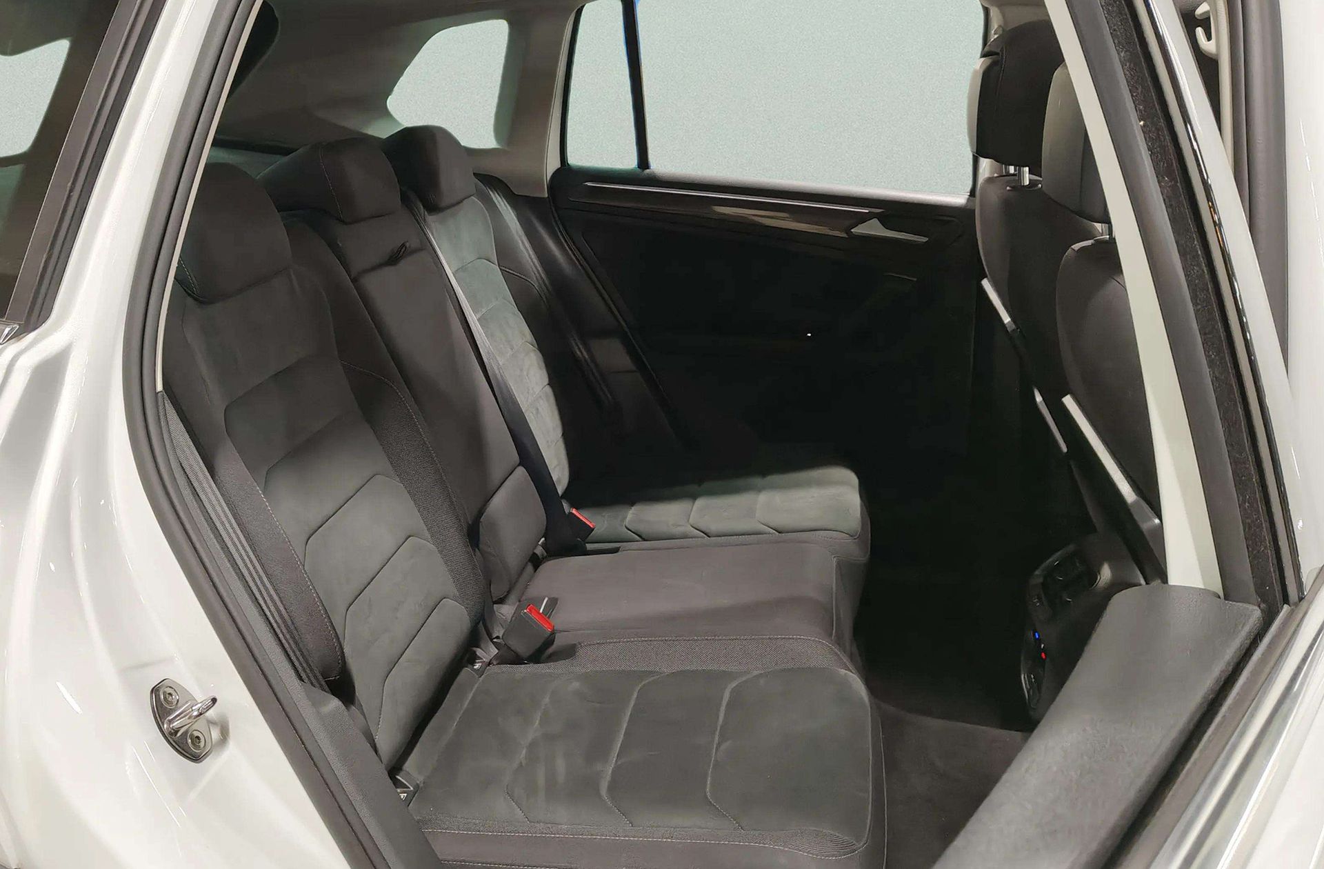 Volkswagen Tiguan Sport 1.5 TSI DSG Pack R-Line - foto 20