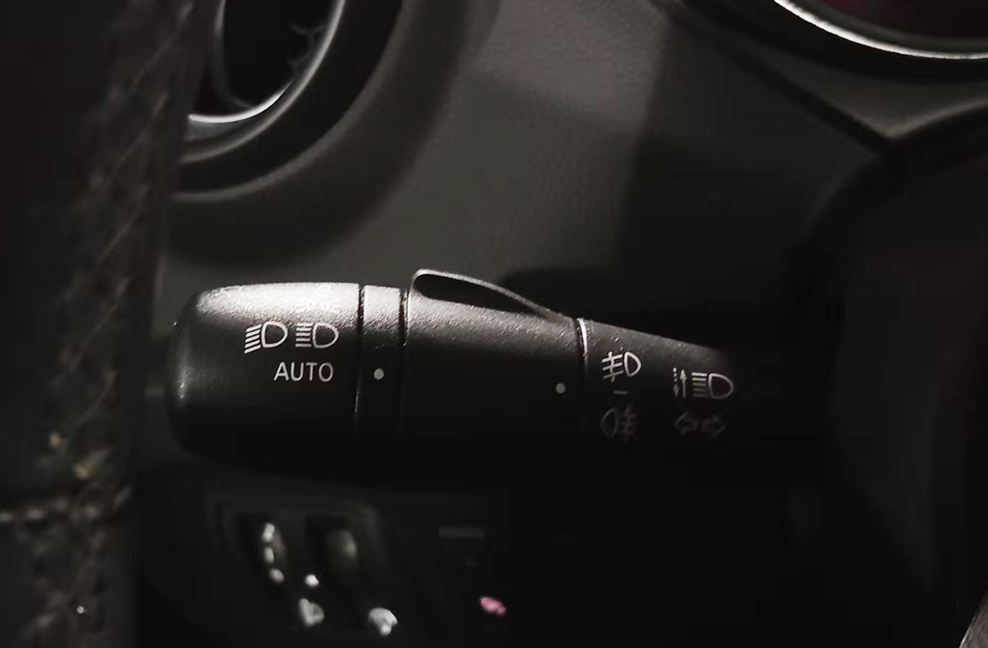 Renault Captur Zen TCe GPF - foto 22