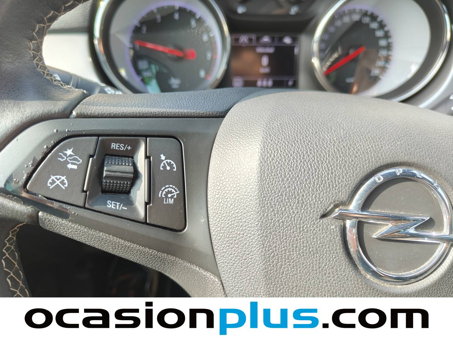 Foto Opel Astra Opel Astra 1.4T SHT S/S Business Elegance CVT (145 CV)