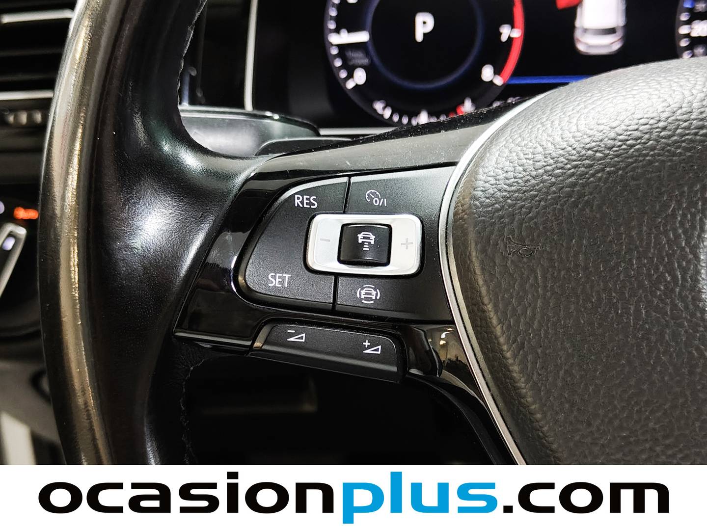 Volkswagen Golf Volkswagen Golf Sport R-Line 1.5 TSI (150 CV) DSG gasolina