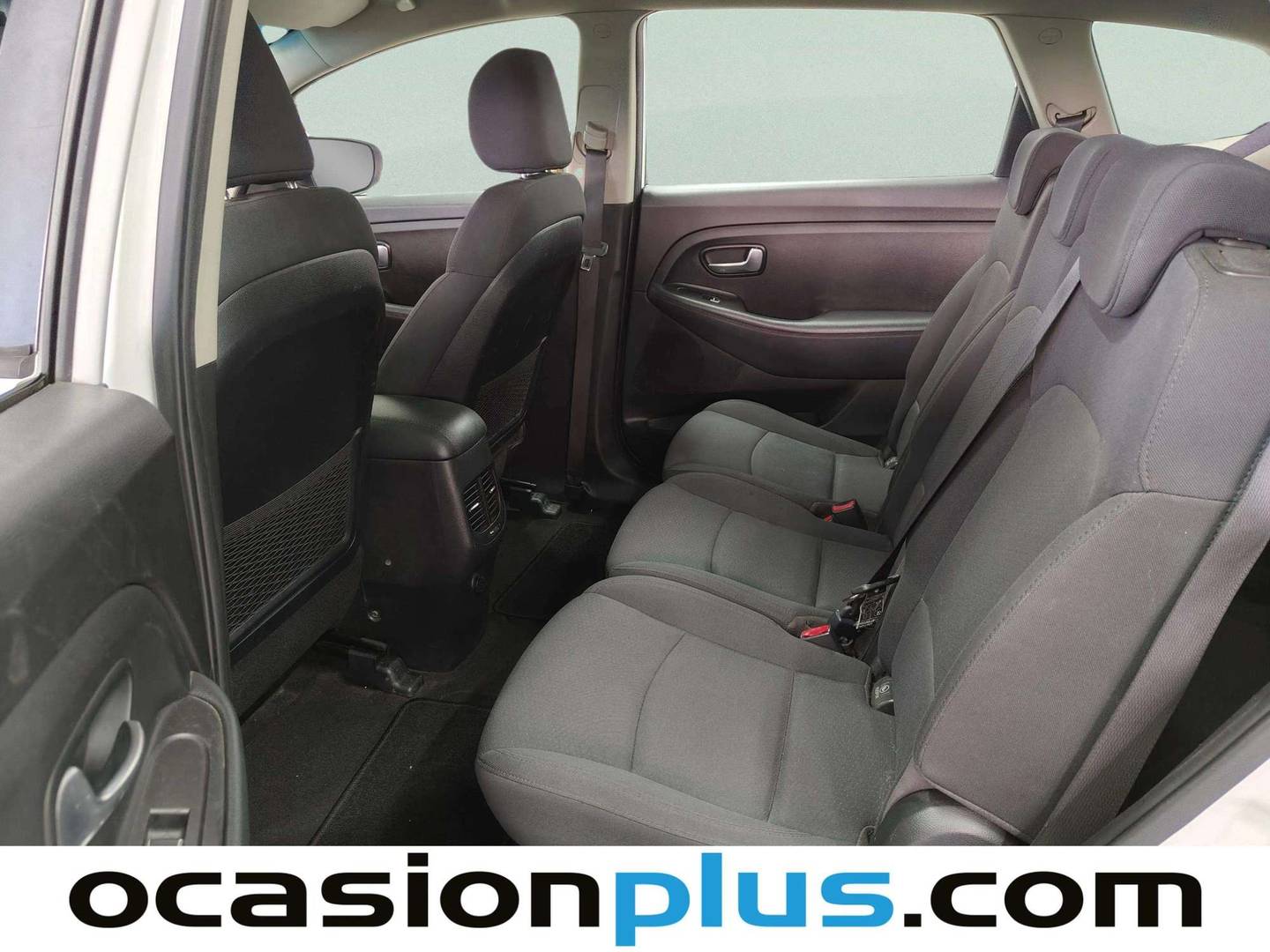Fotos maletero KIA Carens KIA Carens 1.7 CRDi VGT Drive Eco-Dynamics (115 CV) 7 Plazas