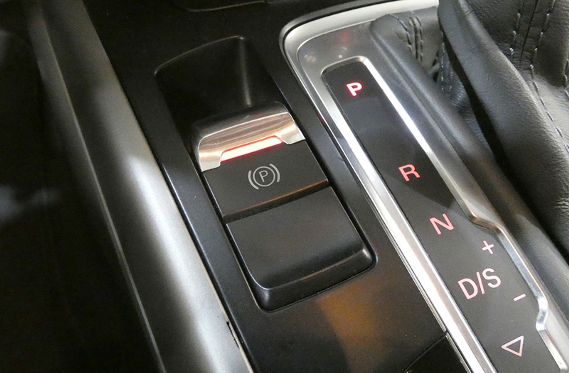 Audi A4 Avant 2.0 TDI multitronic - foto 28
