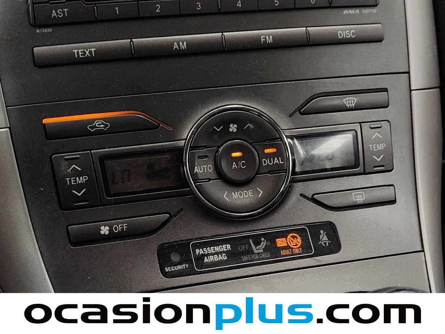 Extras y acabados del Toyota Auris Toyota Auris 1.4 D-4D Active (90 CV)