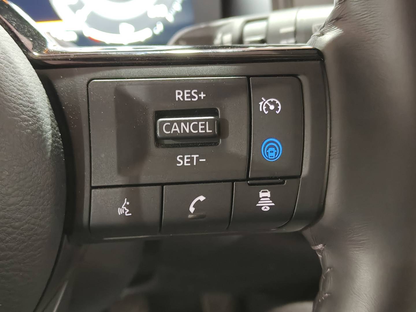 Foto Nissan QASHQAI Nissan Qashqai DIG-T 140 N-Connecta (140 CV)