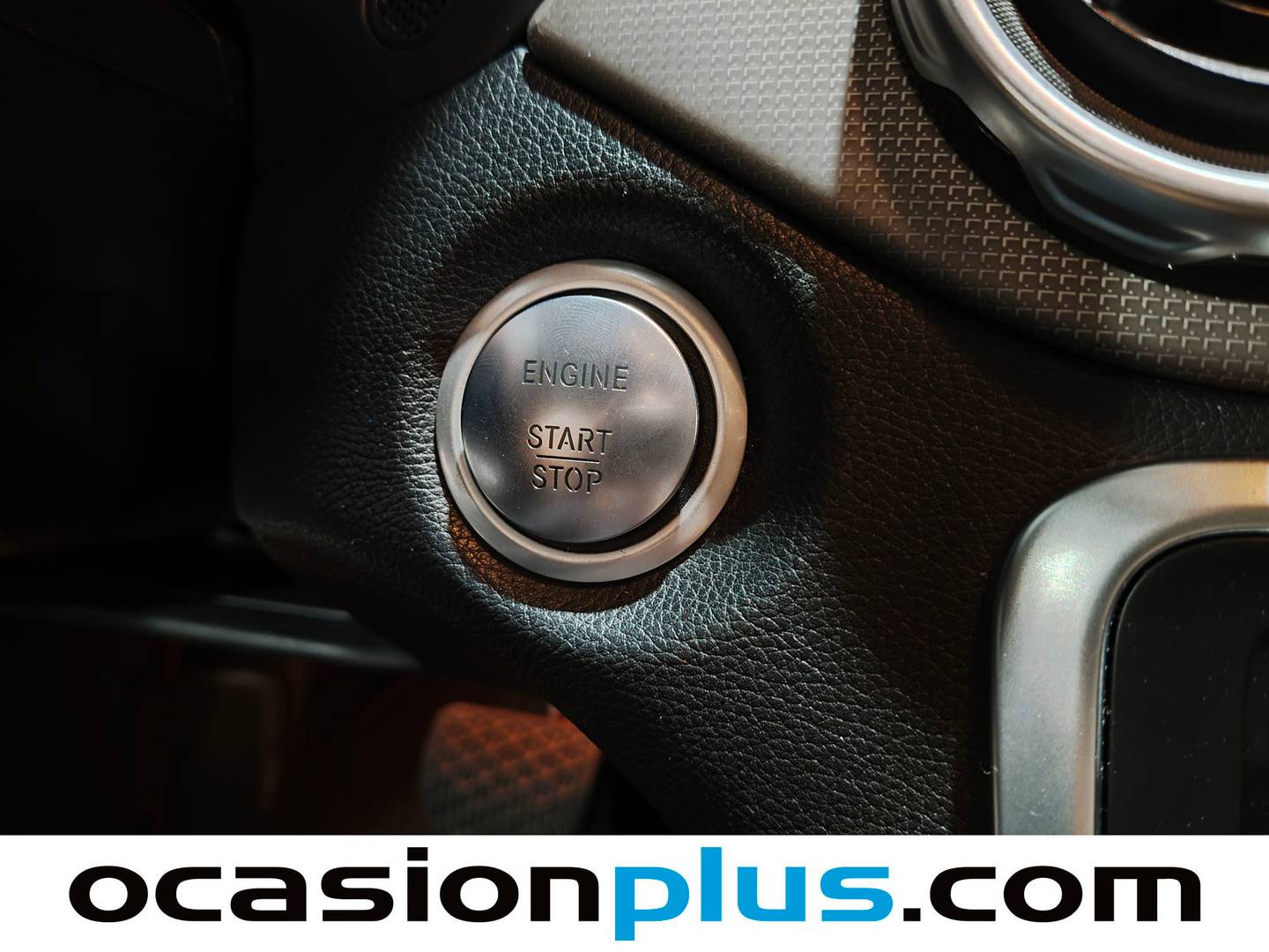 Mercedes GLA Mercedes GLA 180 (122 CV) gasolina