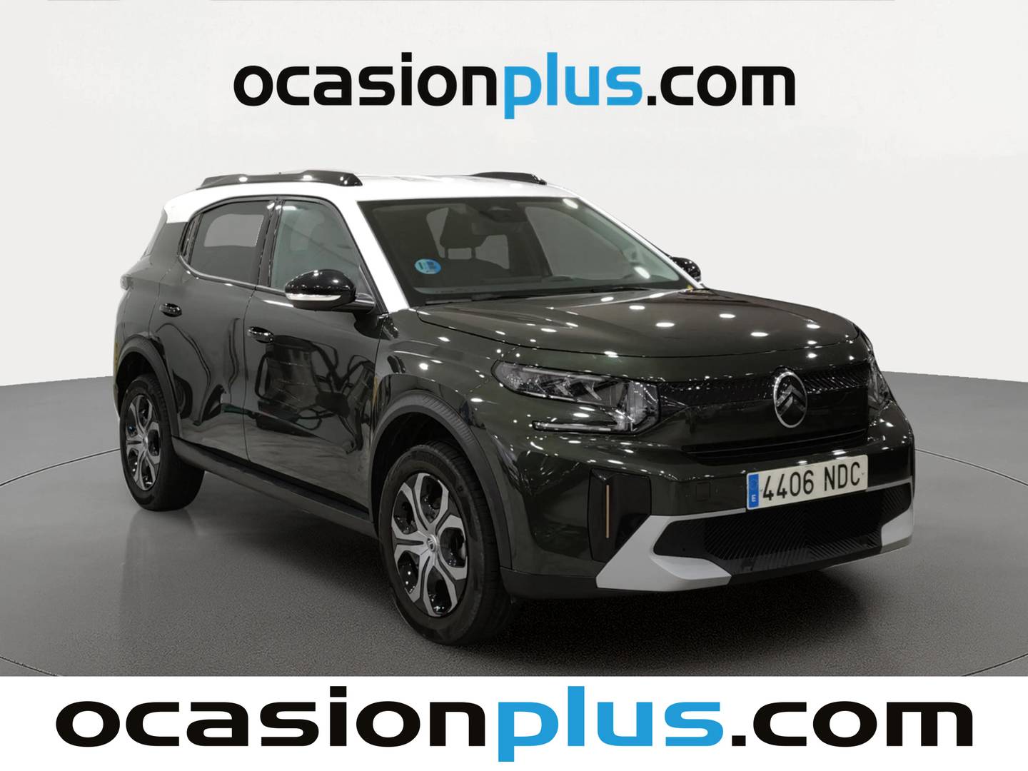 Foto delantera Citroën C3 Aircross Citroën C3 Aircross Hybrid 145 Plus e-DCS6 (145 CV) derecha