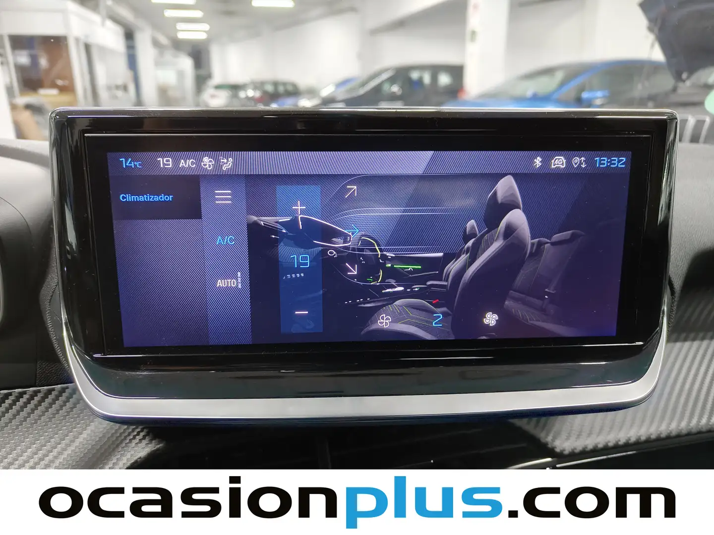 Foto Peugeot 208 Peugeot 208 PureTech 100 Allure (100 CV)