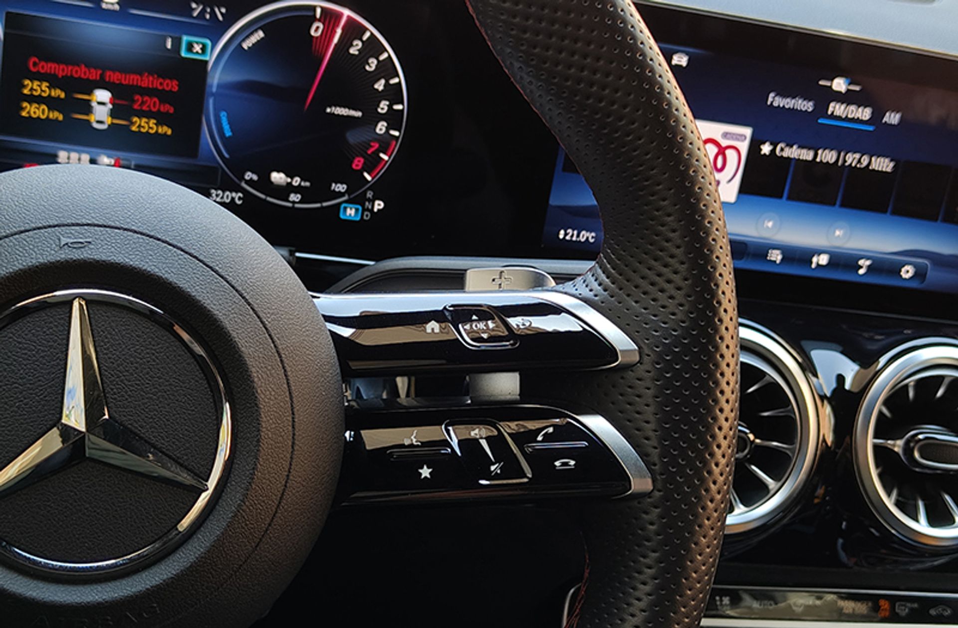 Mercedes-Benz Clase B 250 e Pack AMG - foto 29