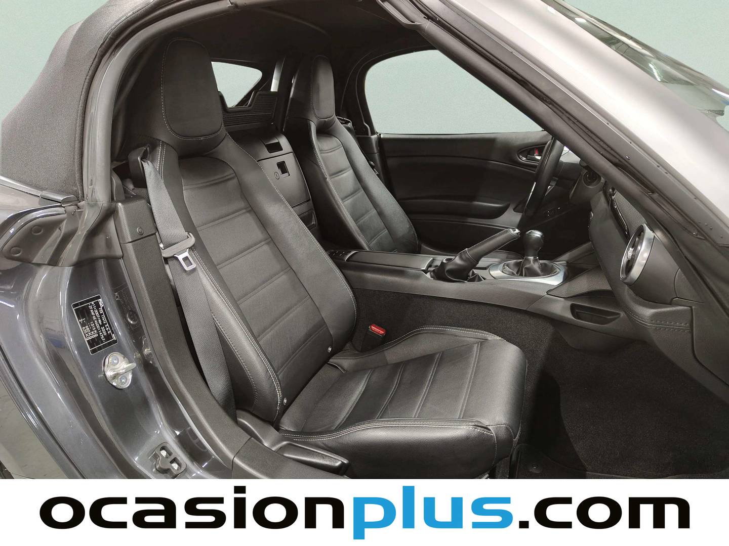 Foto Fiat 124 Spider Fiat 124 Spider 1.4 Multiair Cabrio Lusso (140 CV)