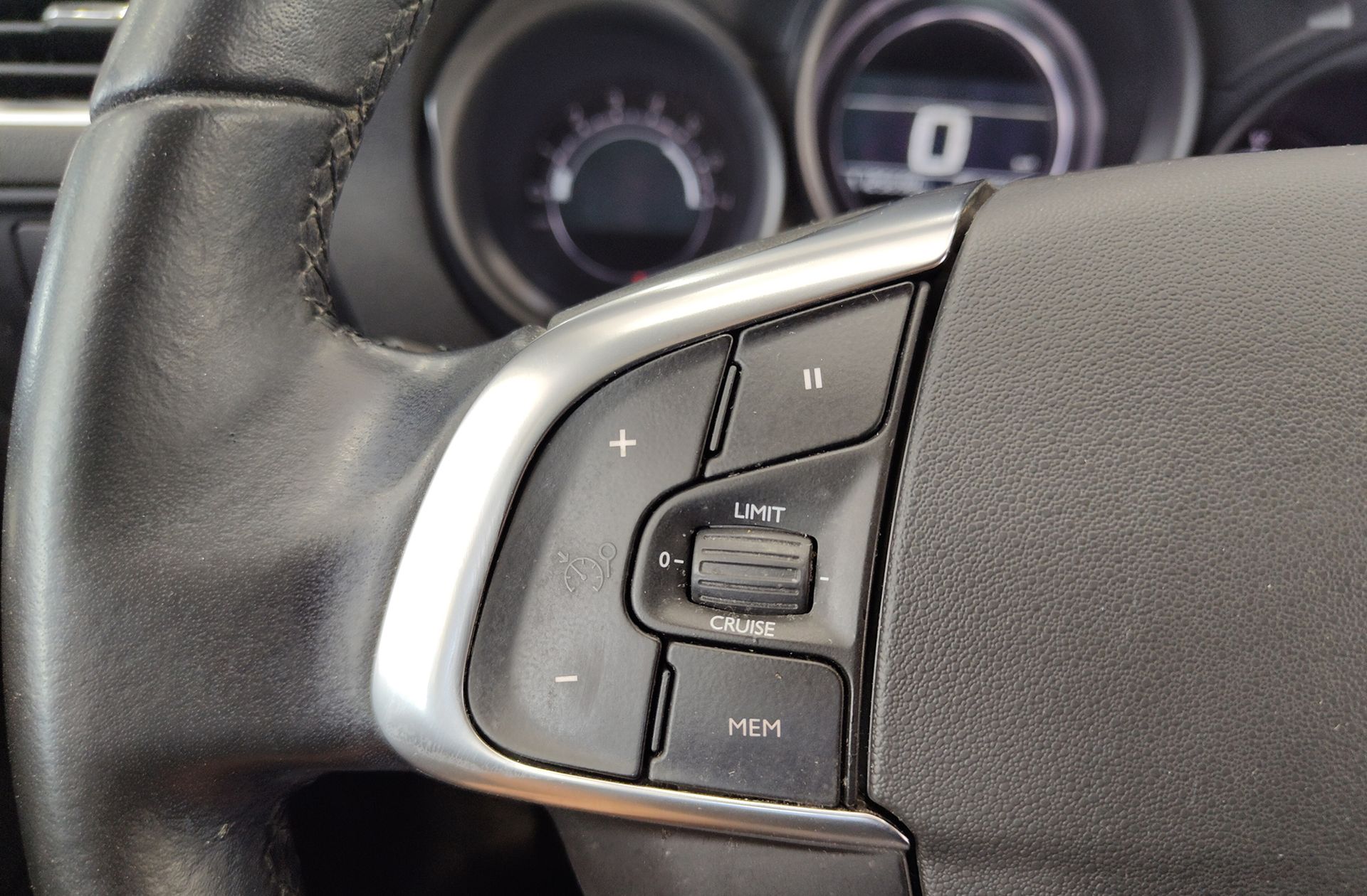 Citroën C4 BlueHDi 120 Feel - foto 21