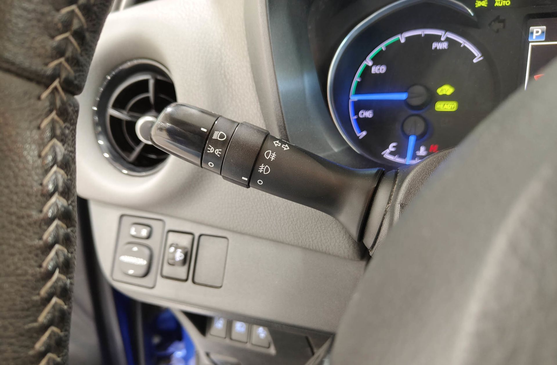 Toyota Yaris 1.5 Hybrid Active - foto 19
