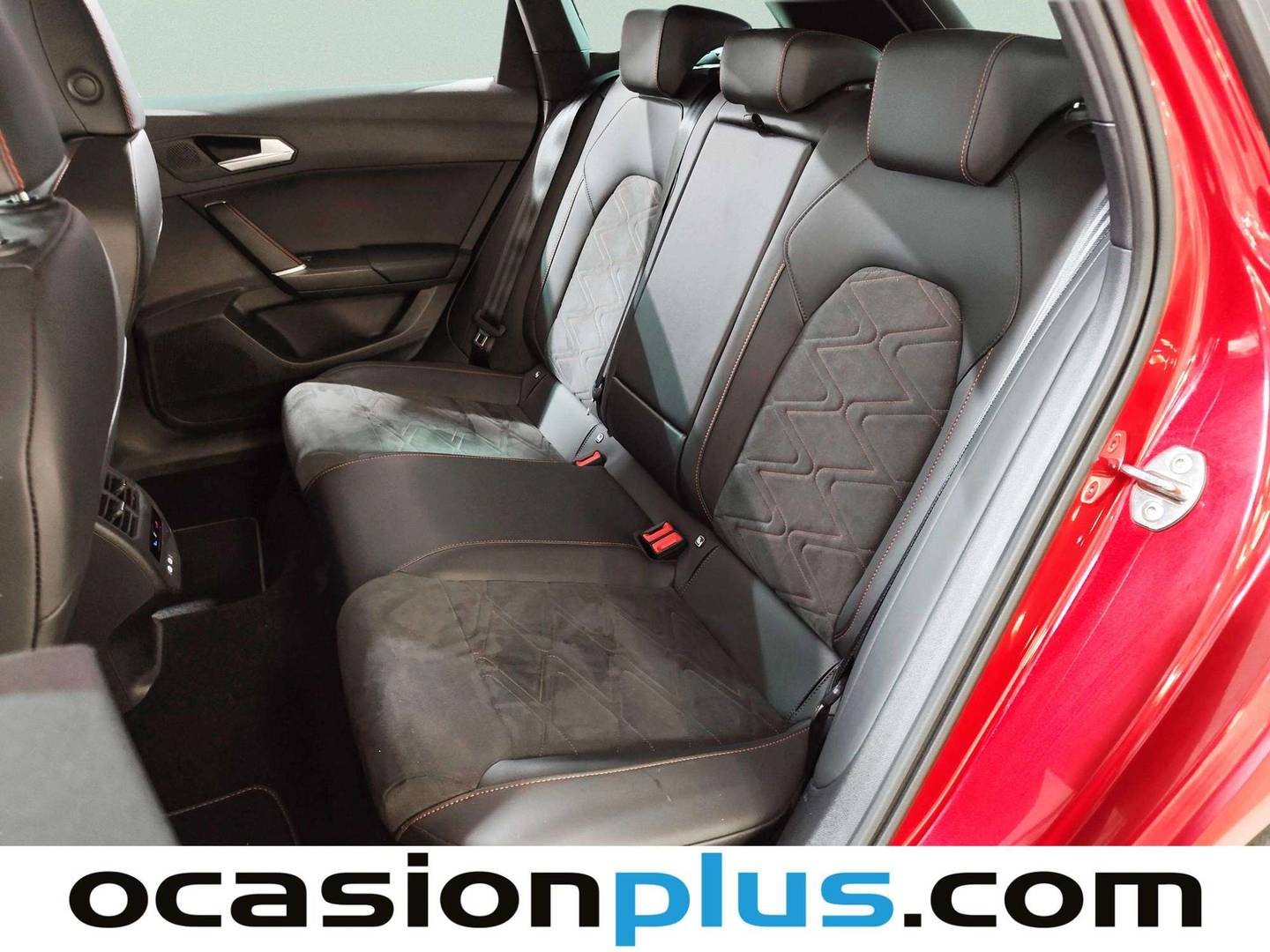 Foto asientos traseros Seat León Seat León ST ST 1.5 eTSI S&S FR Special Edition Vision DSG (150 CV)