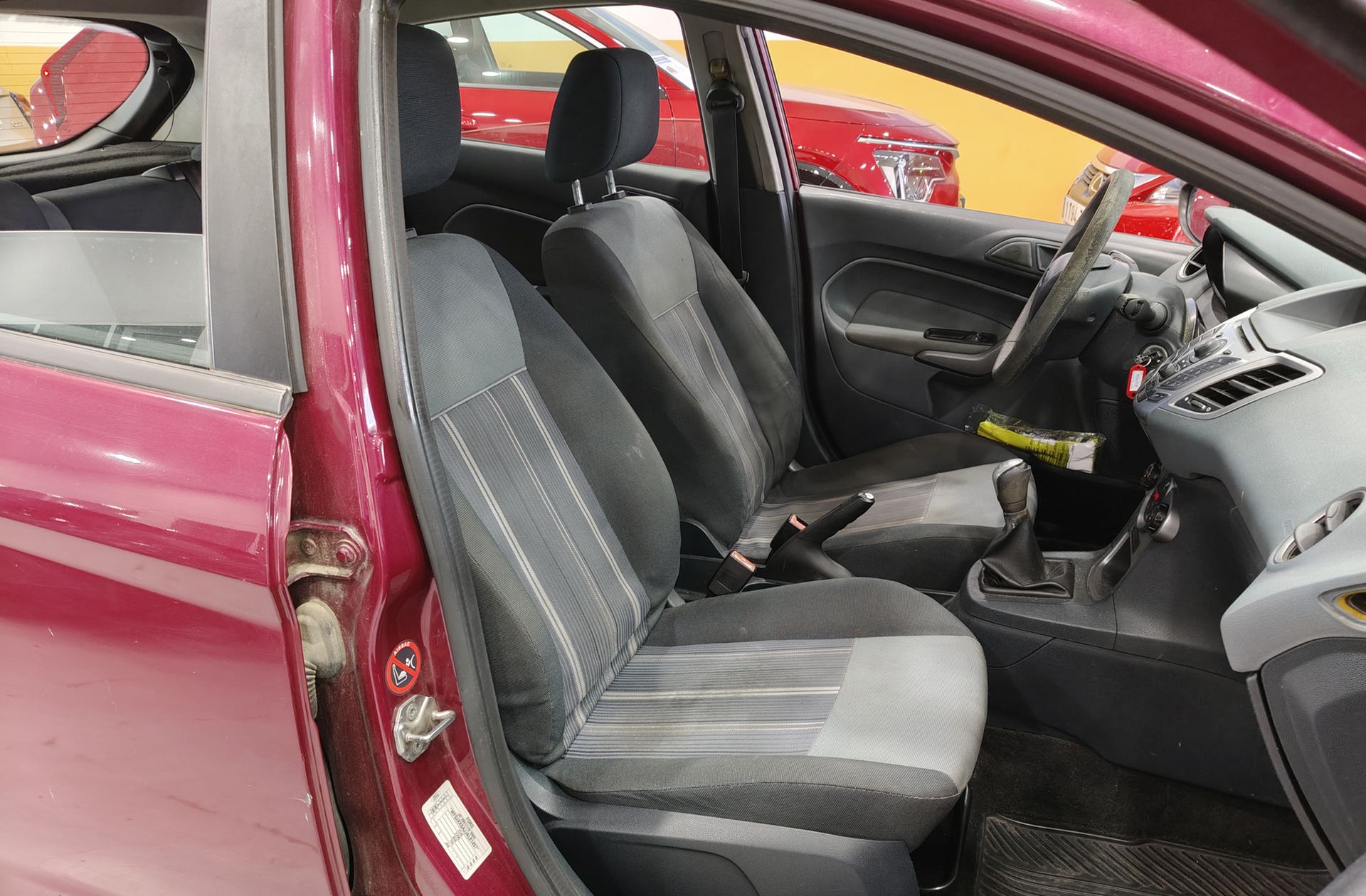 Ford Fiesta 1.4 TDCi Trend - foto 14