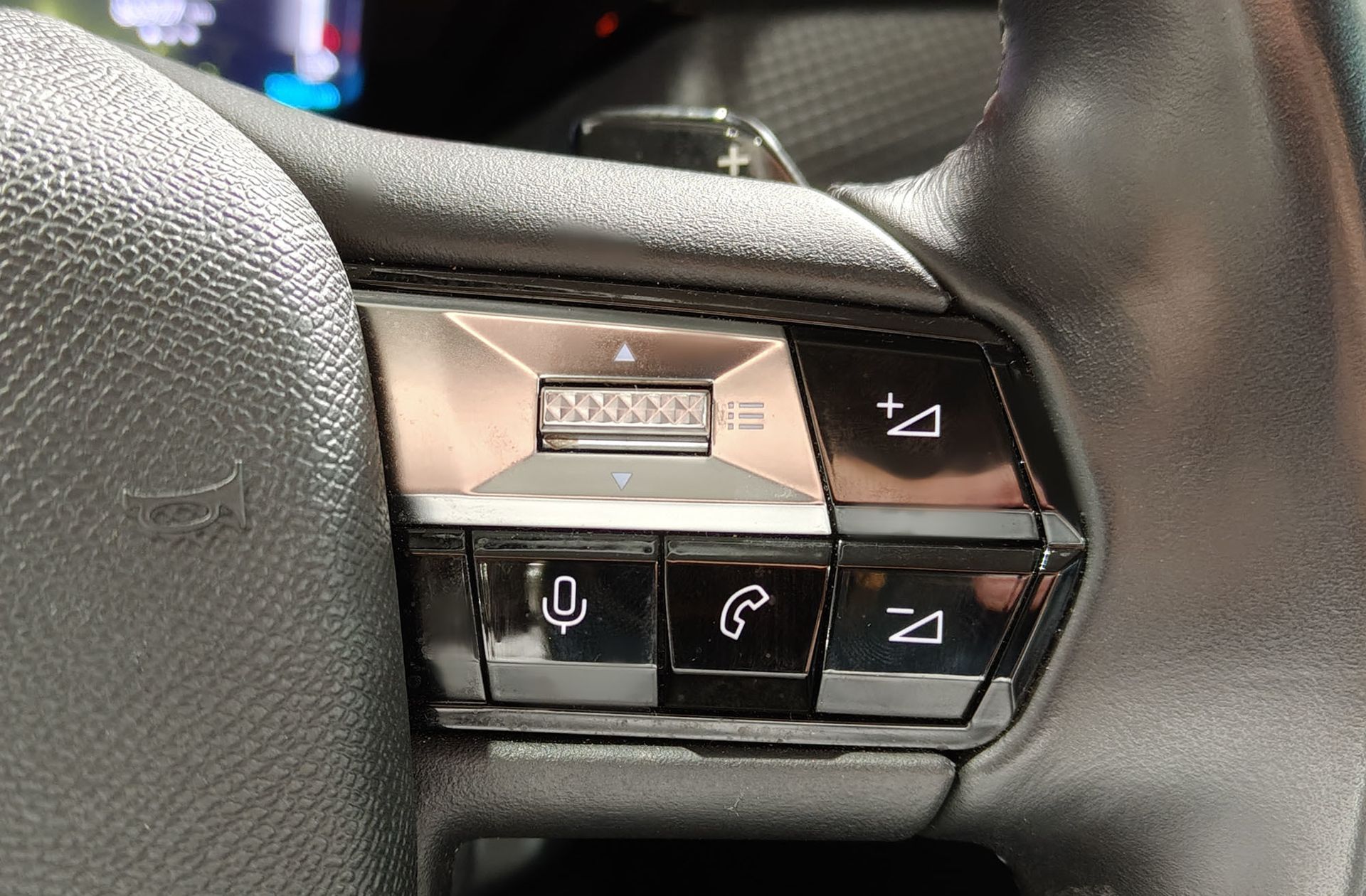 DS DS 4 E-Tense Trocadero - foto 30