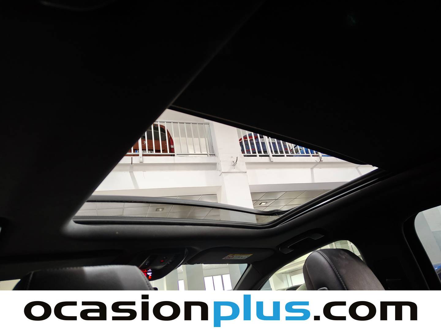 Extras y acabados del DS DS 7 Crossback E-Tense DS DS7 Crossback E-Tense 300 Performance Line+ 4WD Auto  (300 CV)