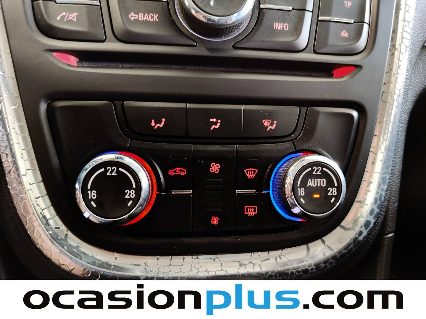 Extras del Opel Mokka Opel Mokka 1.6 CDTi S&S Selective 4x2 (136 CV)