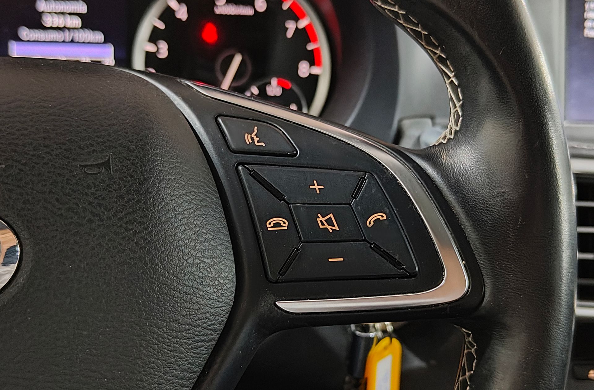 Infiniti Q30 1.6T Premium - foto 25