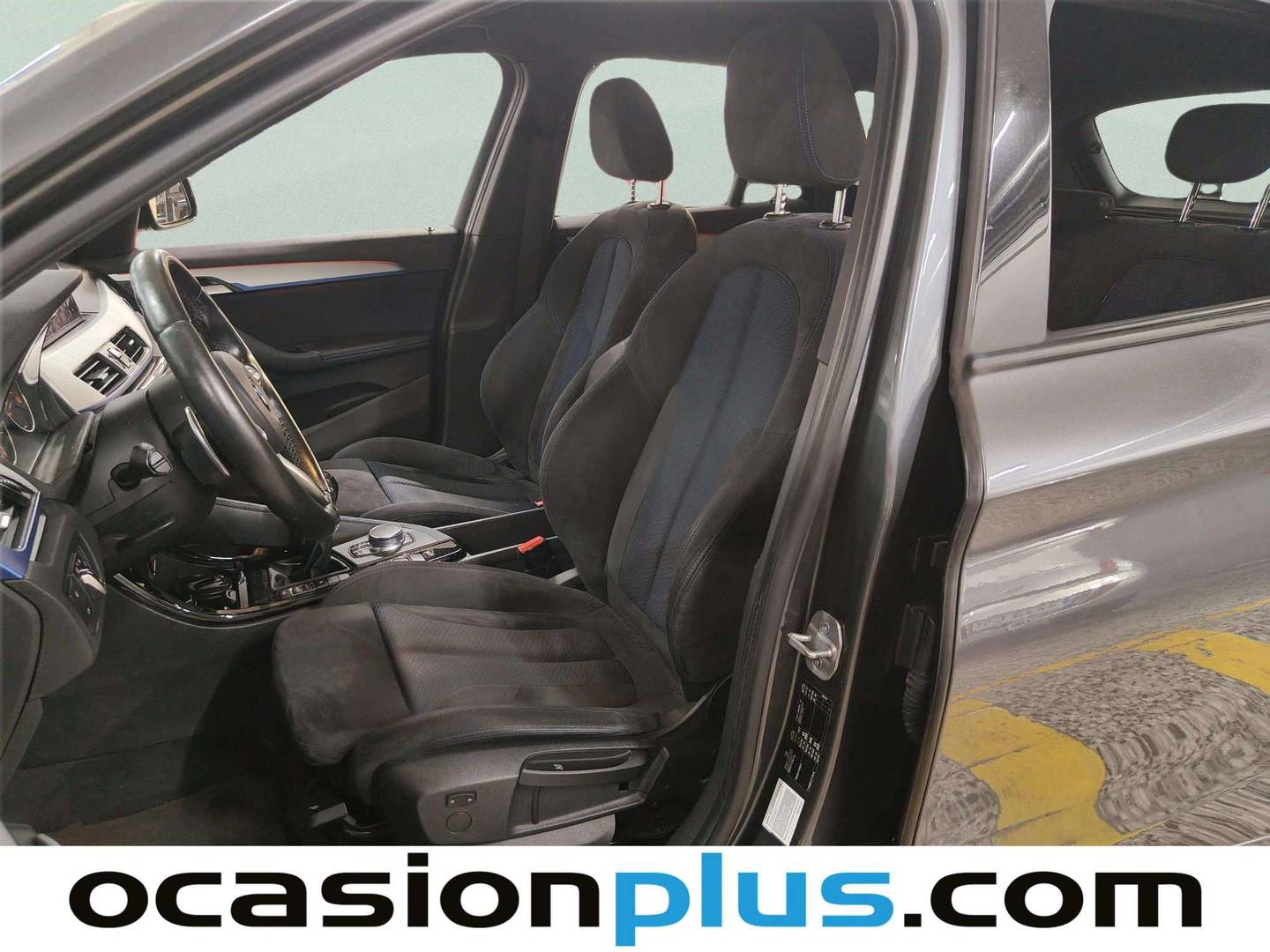 Foto asientos delanteros BMW X1 BMW X1 sDrive18d (150 CV) Pack M