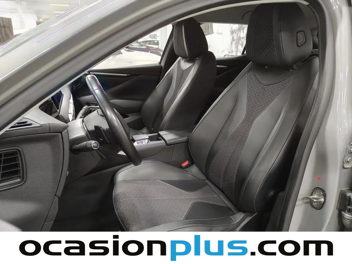 Foto DS DS 4 DS DS4 BlueHDi 130 Trocadero Auto (130 CV)