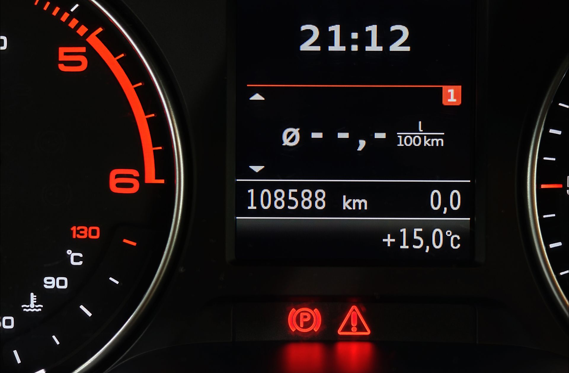 Audi Q2 Advanced 30 TDI - foto 9