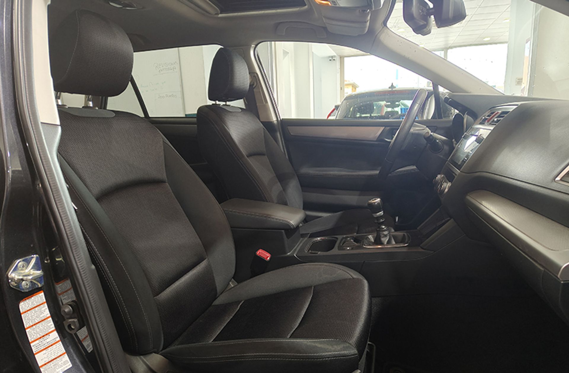 Subaru Outback 2.0 TD Executive AWD - foto 14